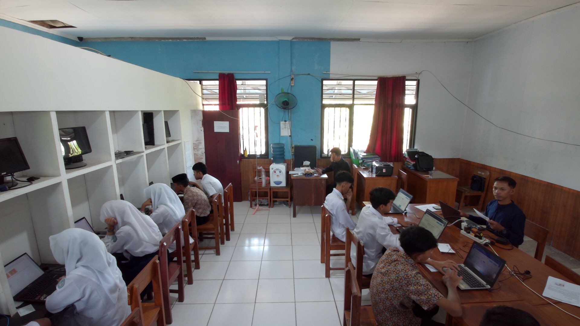 Suasana Kegiatan Belajar Media